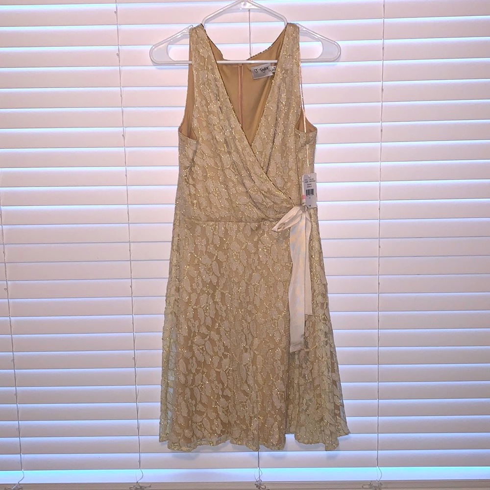 NWT Beautiful Gold shimmer & lace dress. J. Taylor-Size 10. Perfect Condition!
